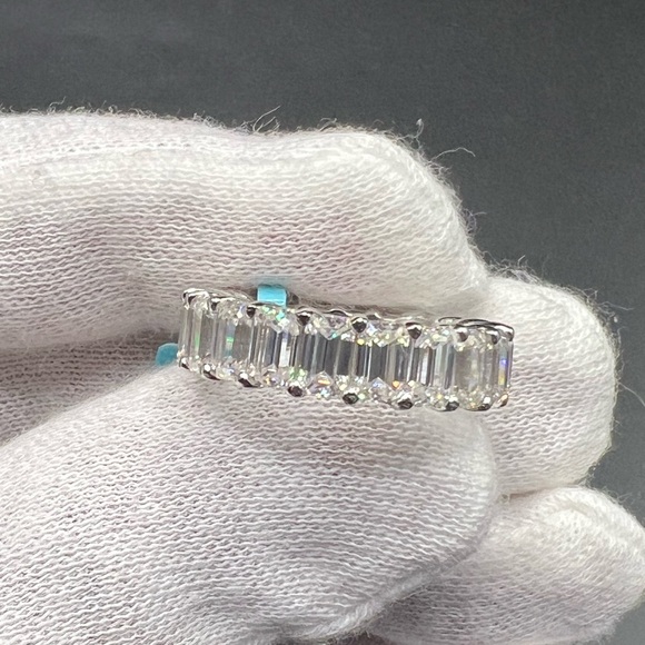 925 Sterling Silver 6.30CT MOISSANITE eternity band ring size 5 - Picture 6 of 17